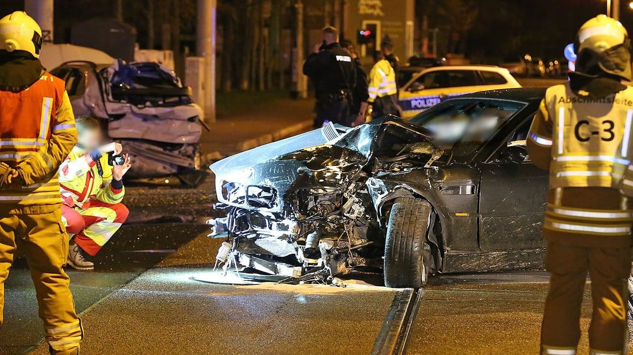 Der Unfallort: Zwei Personen sind bei dem Crash verletzt worden.