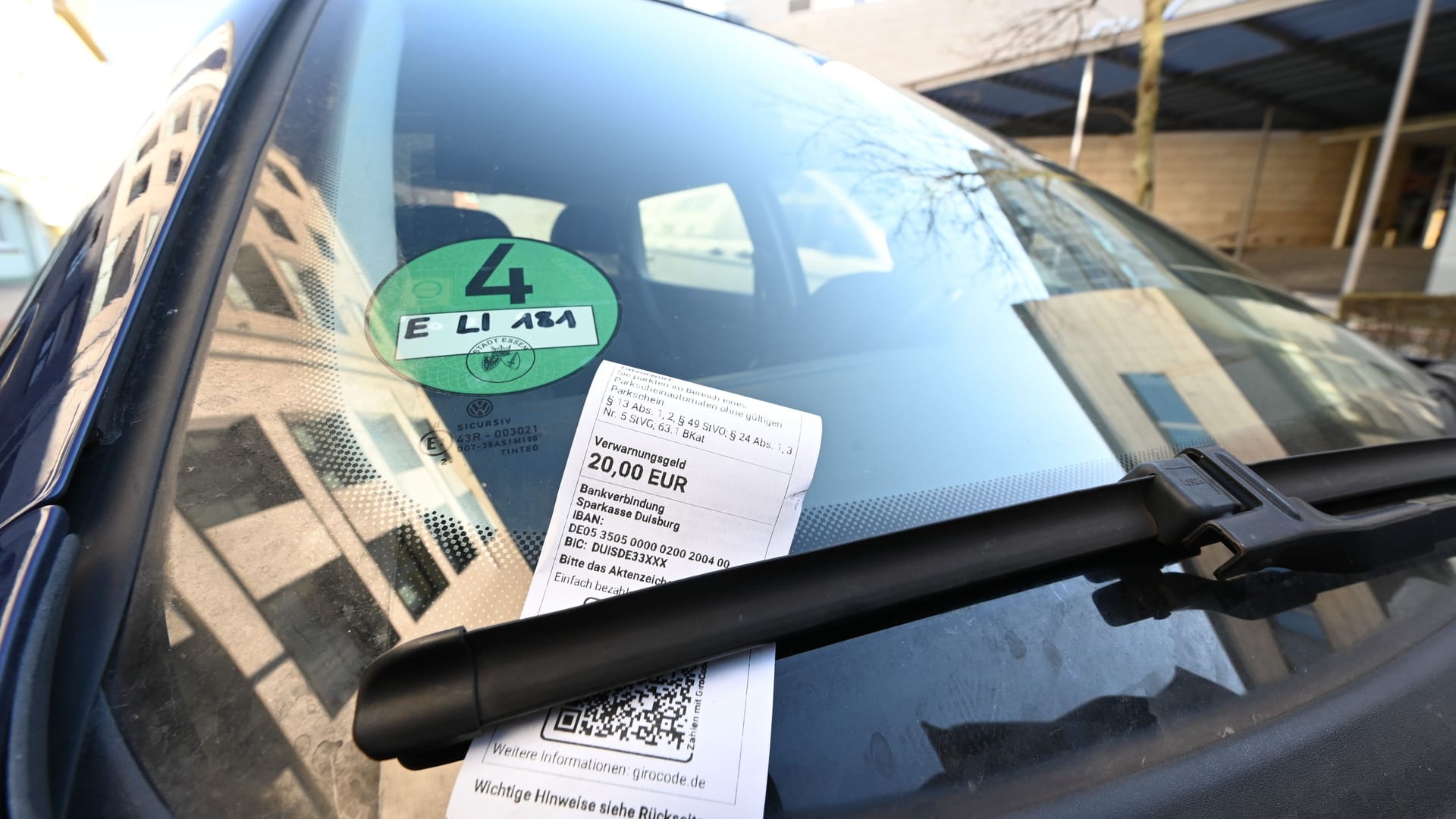 Knöllchen ohne Warnung: Manches Parkverbot braucht kein Schild.