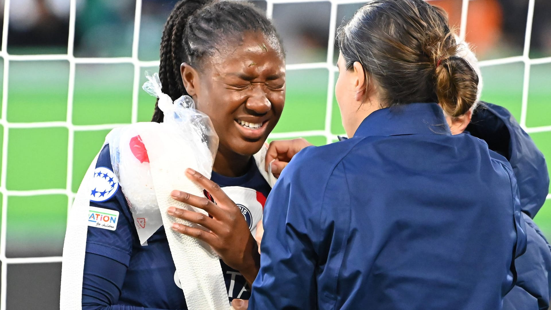 Kadidiatou Diani: Der PSG-Star kann nicht weiterspielen.