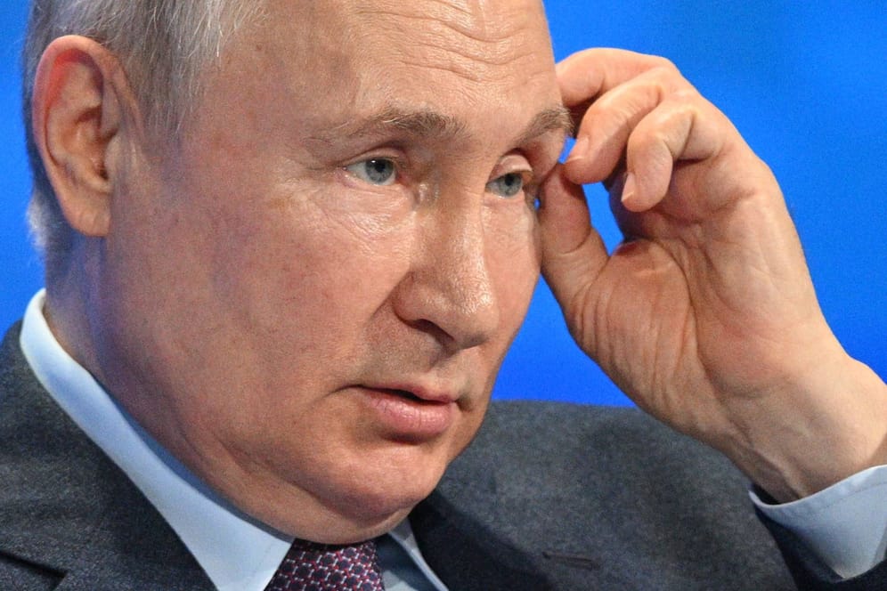 Russlands Präsident Putin und seine Beauftragte für Kinderrechte werden seit Freitag per internationalem Haftbefehl gesucht.