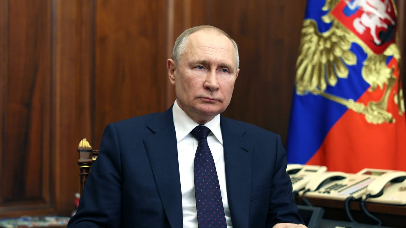 Wladimir Putin: Gegen den russischen Präsidenten liegt ein Haftbefehl vor.