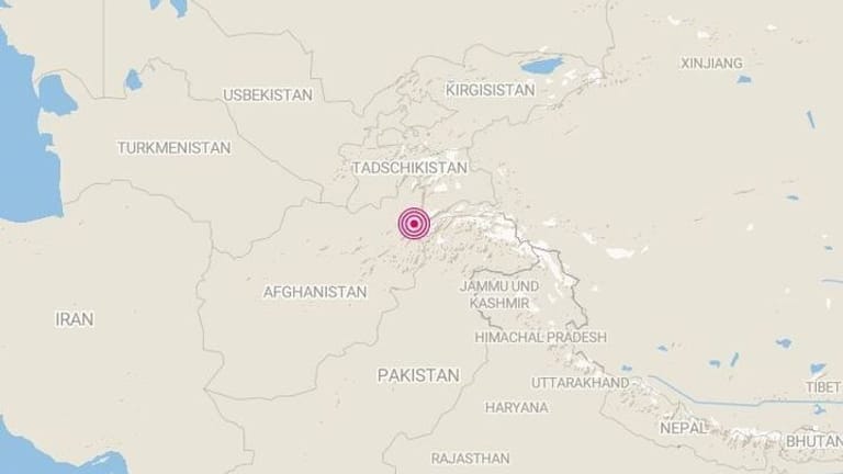Das Epizentrum des Bebens: Laut der US-Erdbebenwarte USGS lag es nahe der afghanischen Stadt Dschurm an der Grenze zu Pakistan und Tadschikistan.