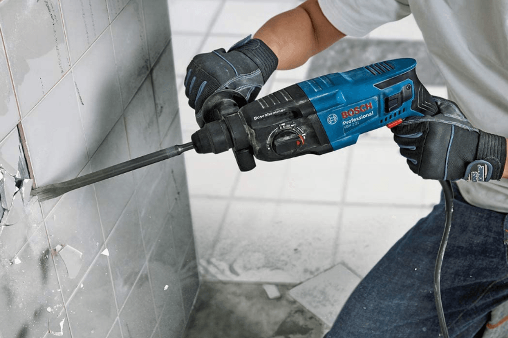 Bei Amazon können Sie beim Kauf von neuen Bosch-Werkzeugen bares Geld sparen.