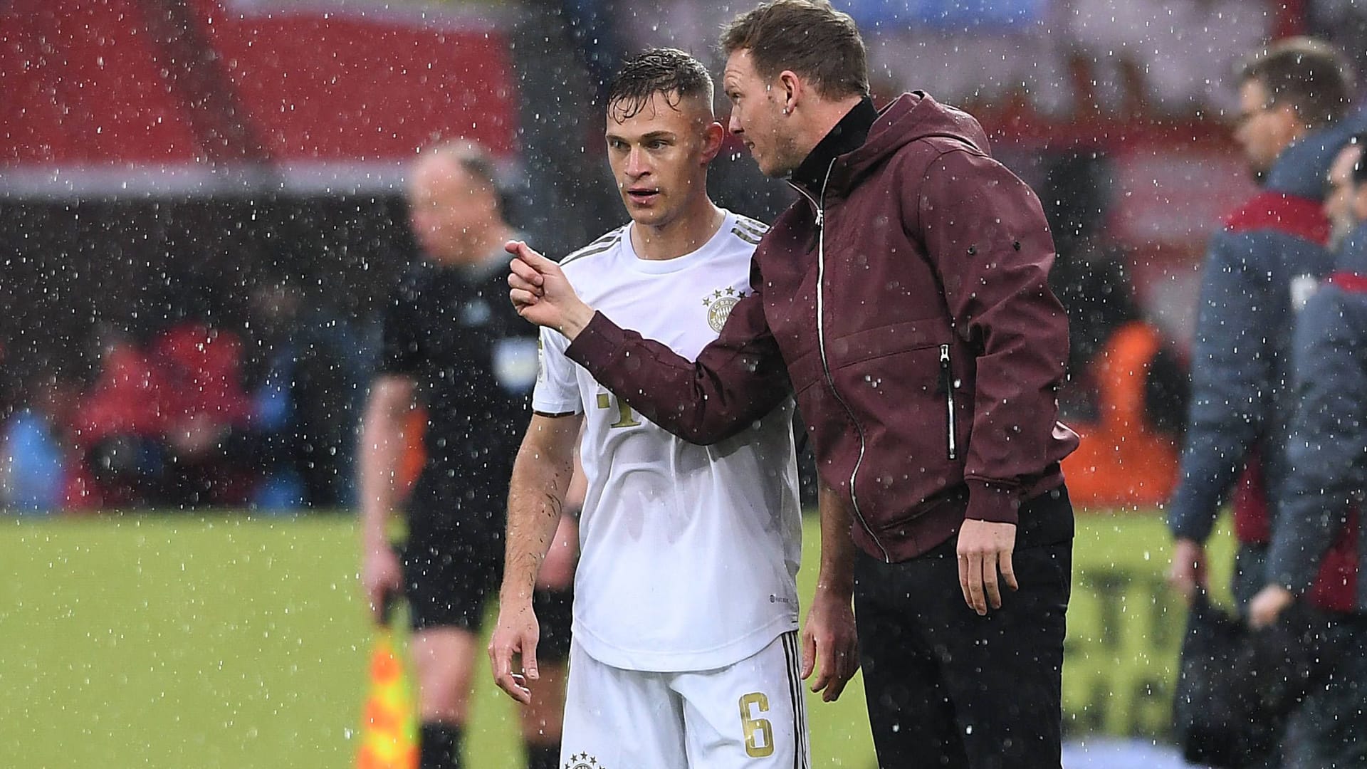 Joshua Kimmich (l.) war Julian Nagelsmanns verlängerter Arm auf dem Platz.