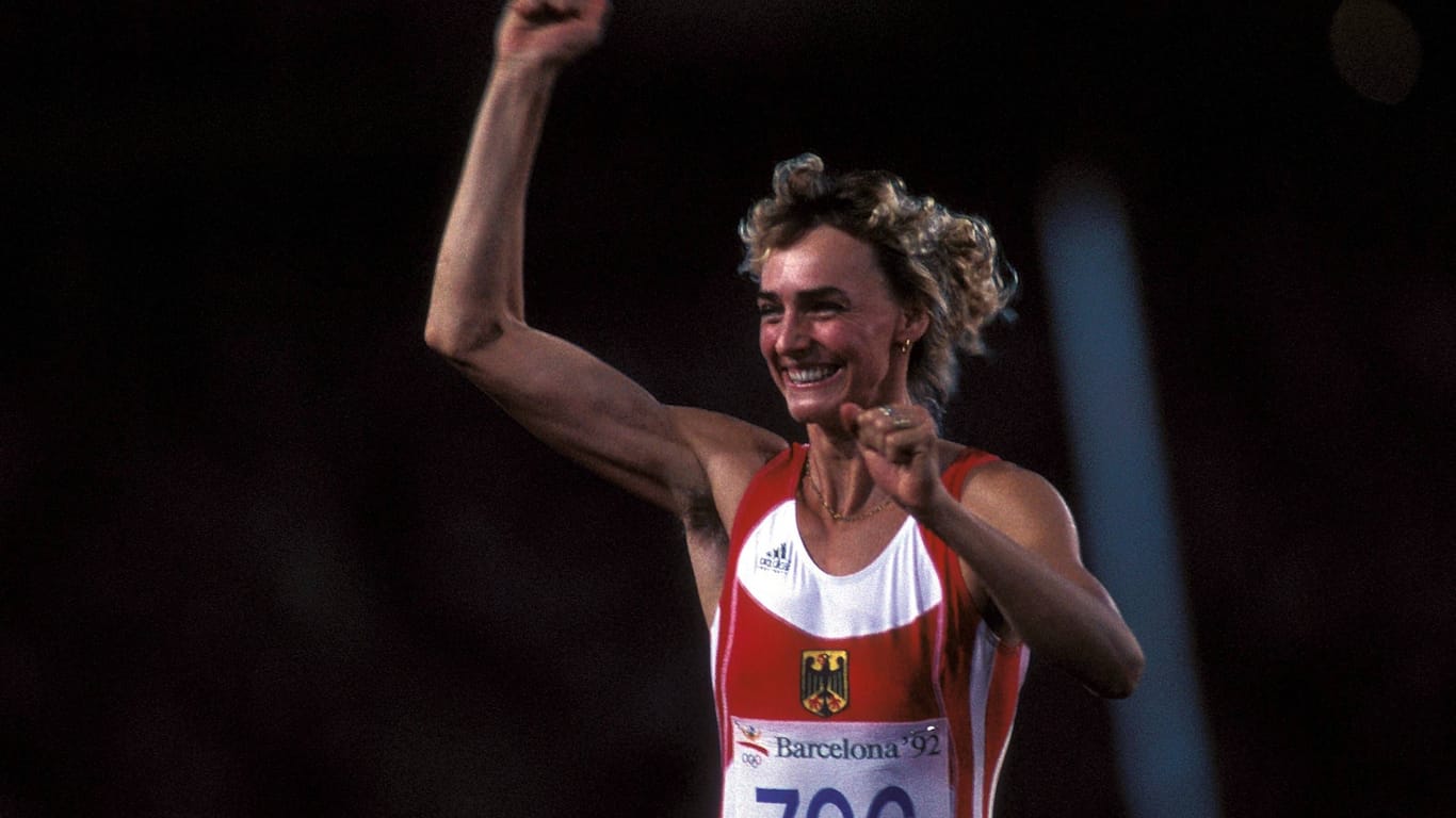 Heike Drechsler überglücklich: Sie jubelte hier im Jahr 1992 nach ihrem Sprung zu Olympia-Gold.