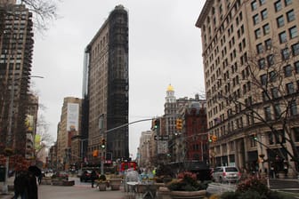Das New Yorker Flatiron Building (Archivbild): Im zweiten Anlauf ist es verkauft worden.