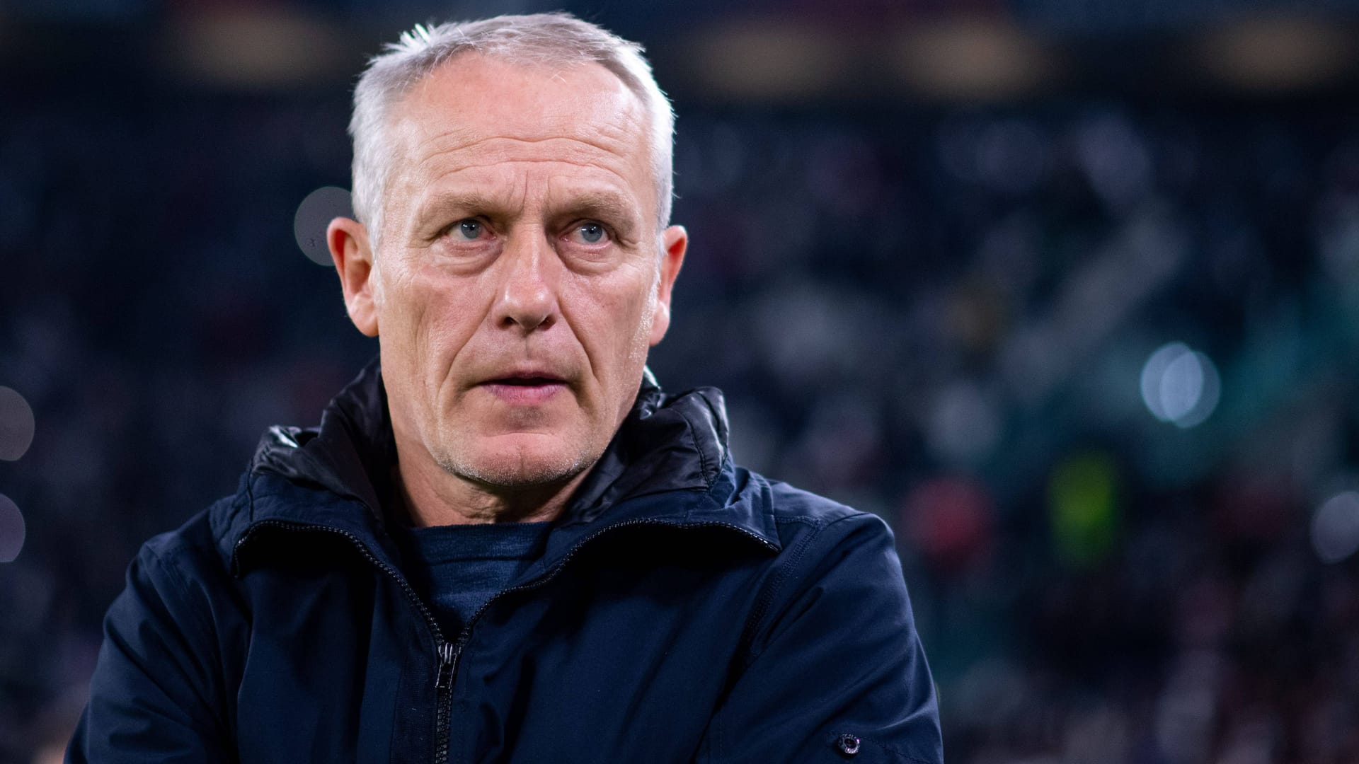 Christian Streich: Der Freiburger Trainer bleibt dem Klub erhalten. Christian Streich: Der Freiburger Trainer bleibt dem Klub erhalten.