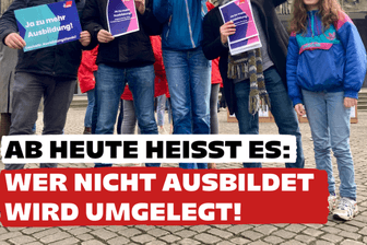 Die Jusos Bremen veröffentlichten auf ihrer Facebook-Seite dieses Foto. Nicht nur der Slogan an sich, sorgt für Ärger, auch haben die Jungsozialisten ein Komma vergessen.