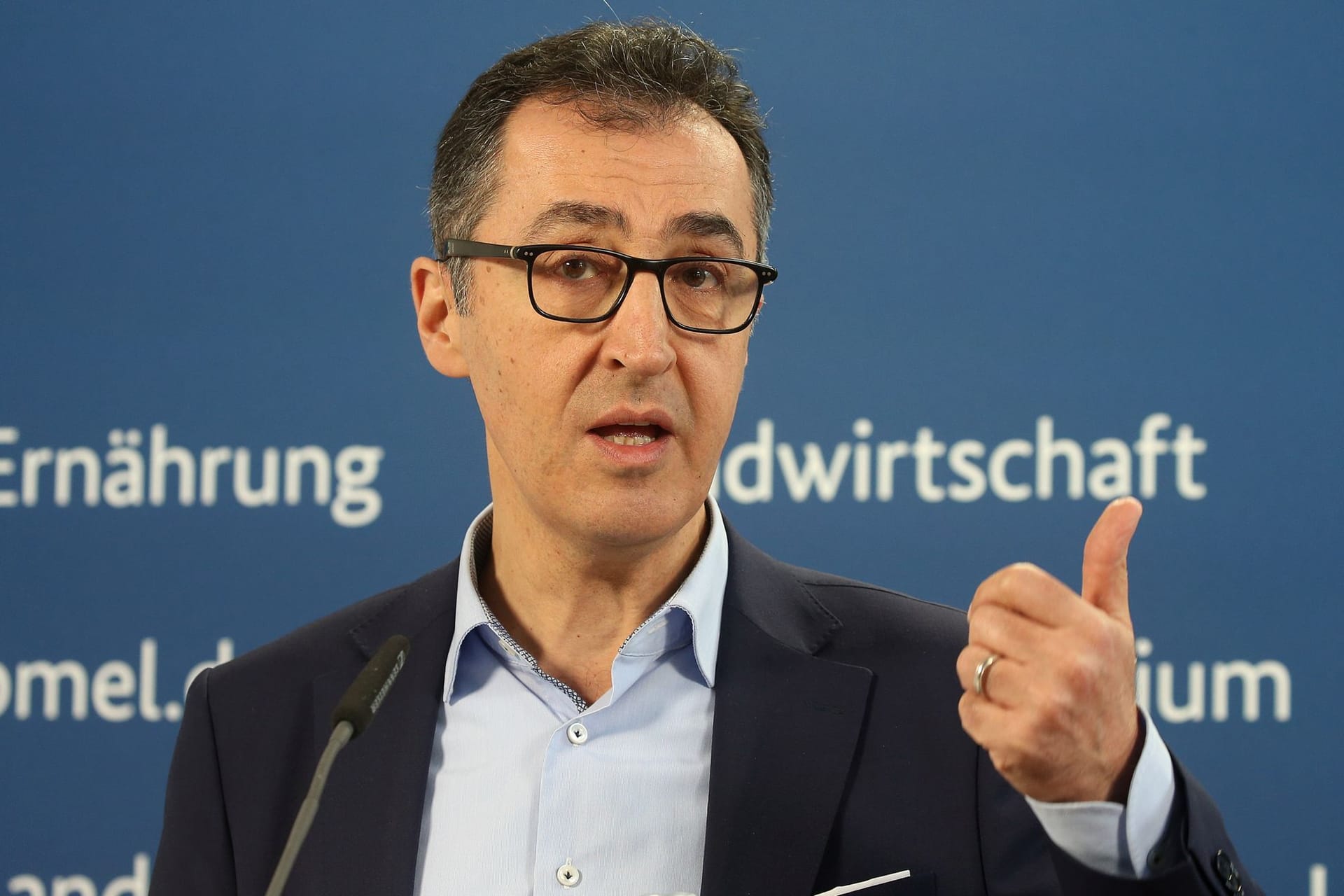 Cem Özdemir (Grüne): Der Bundesminister für Ernährung und Landwirtschaft möchte Werbung für Junkfood für Kinder verbieten.