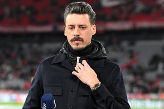 Sandro Wagner: Der frühere Bundesligastürmer ist seit 2020 Experte bei DAZN.