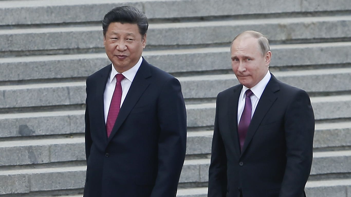 Peking, 20196: Der chinesische Präsident Xi Jinping empfängt seinen Amtskollegen Wladimir Putin. Nun ist Xi nach Moskau gereist.
