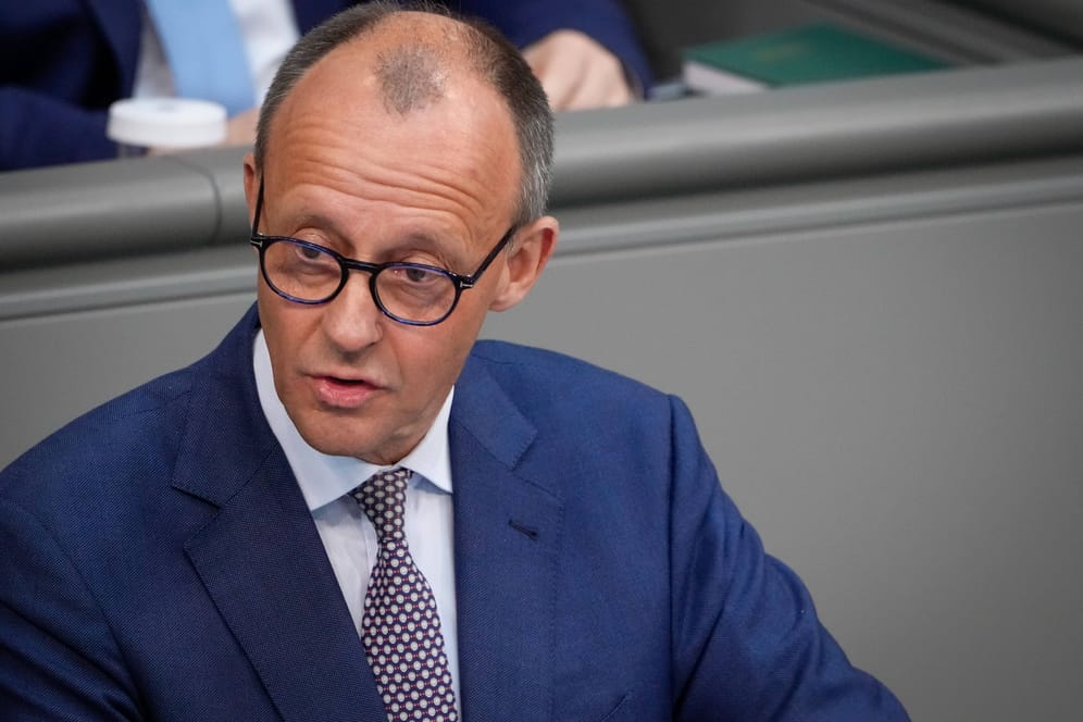 Friedrich Merz: Der CDU-Vorsitzende meint, Manuela Schwesigs Rücktritt sei seit Monaten überfällig.
