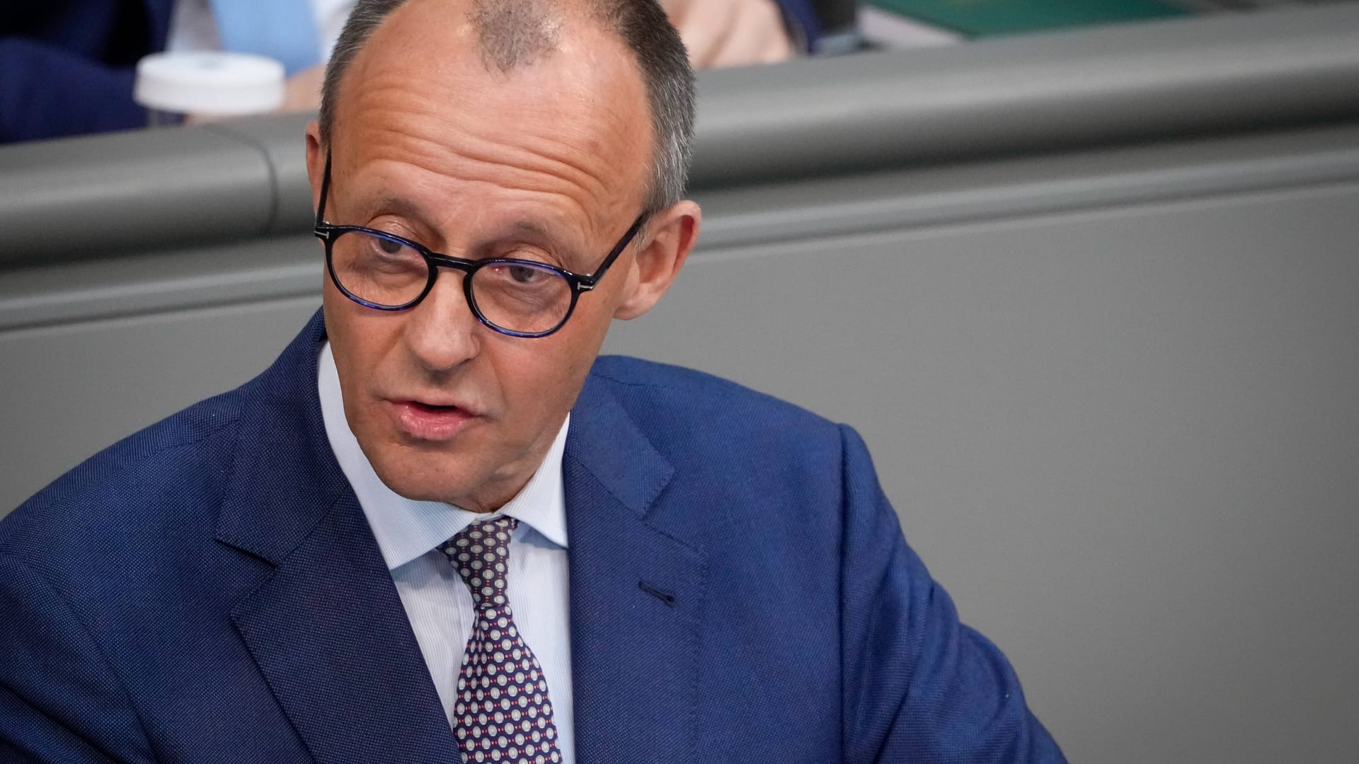 Friedrich Merz: Der CDU-Vorsitzende meint, Manuela Schwesigs Rücktritt sei seit Monaten überfällig.