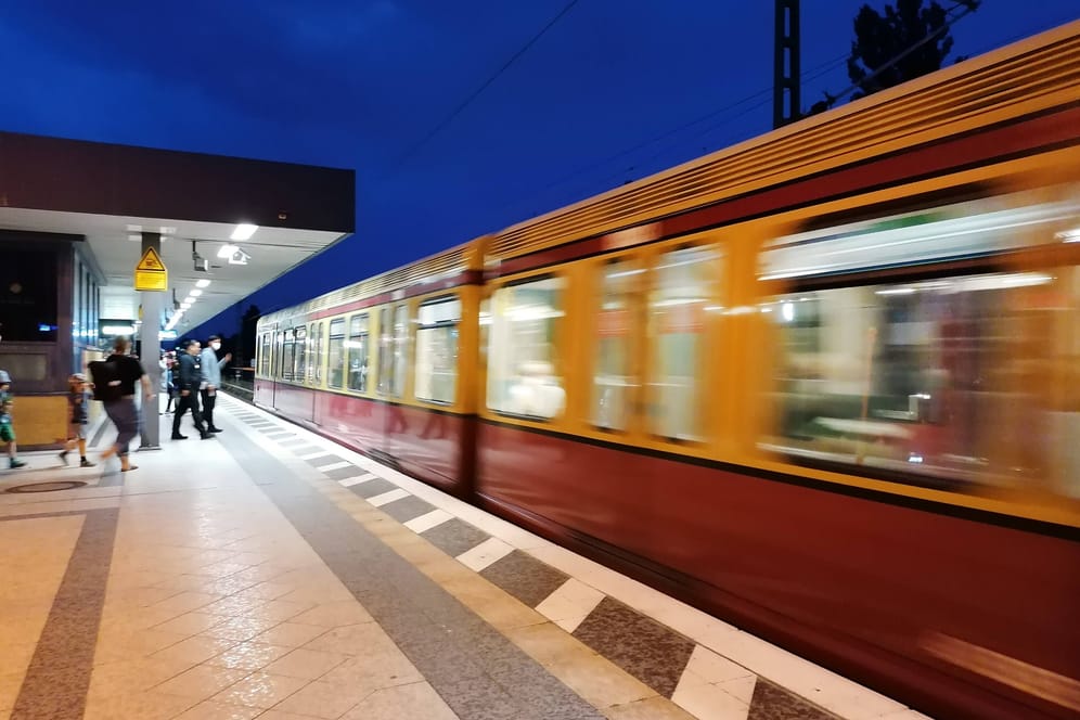 Der S-Bahnhof Jungfernheide: Hier wurde ein Mädchen massiv beleidigt und attackiert.