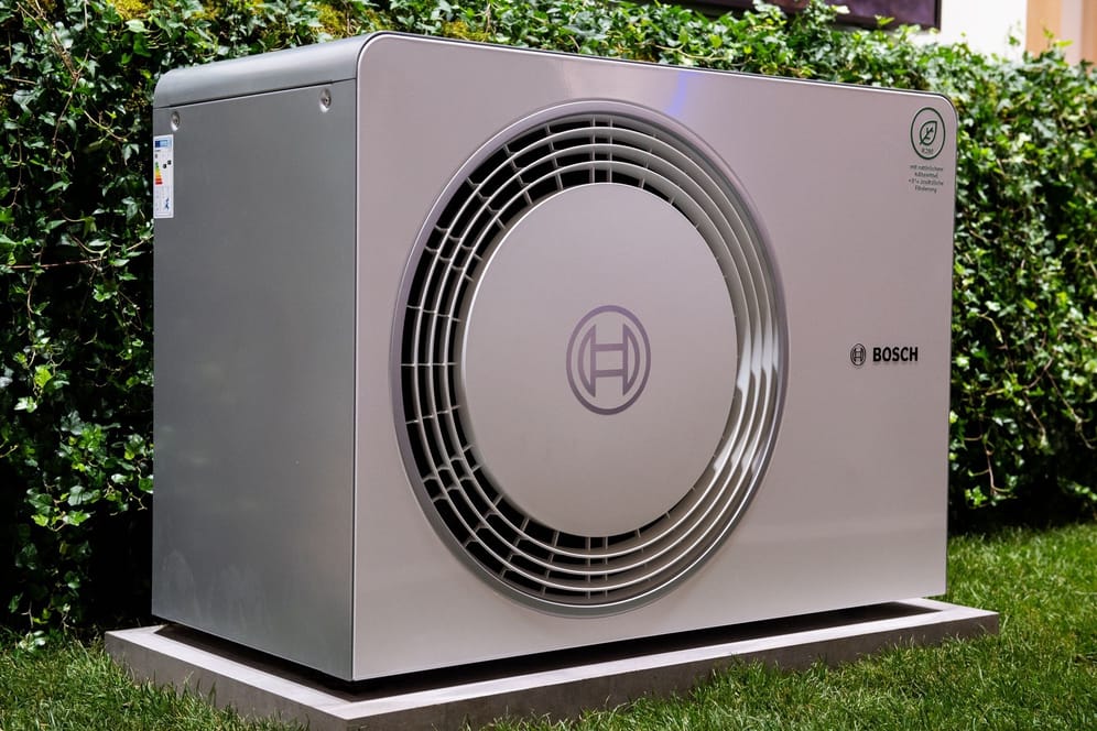Luft-Wasser-Wärmepumpe Compress 6800i AW von Bosch Thermotechnik