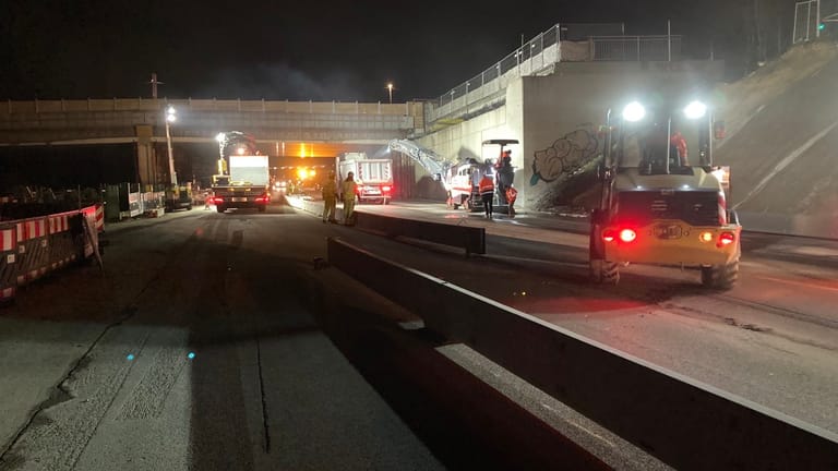 Bauarbeiten an der A7 in Hamburg: An zwei Stellen musste die Autobahn wegen Absackungen repariert werden.
