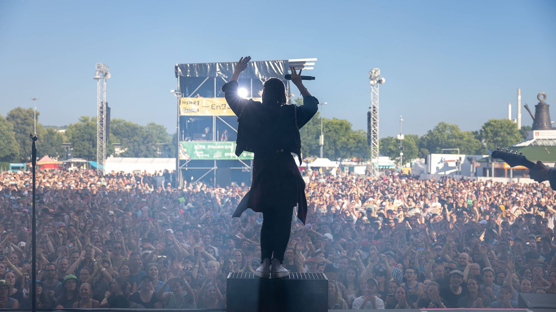 Silbermond beim Auftritt auf dem Stuttgarter Kessel Festival: 50.000 Besucher kamen im letzten Jahr auf den Cannstatter Wasen.