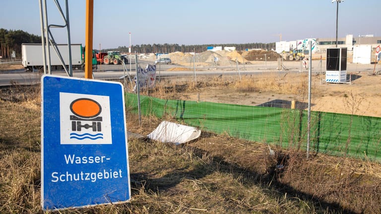 Wasserschutzgebiet in Grünheide: Umweltverbände kritisieren den Standort der Fabrik