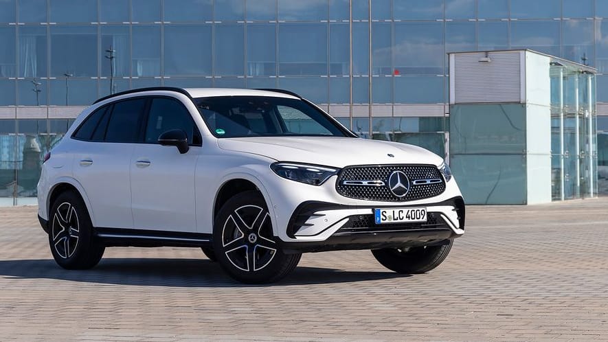 Mercedes GLC: Die Variante mit konventionellem SUV-Heck wurde bereits im vergangenen Sommer vorgestellt.