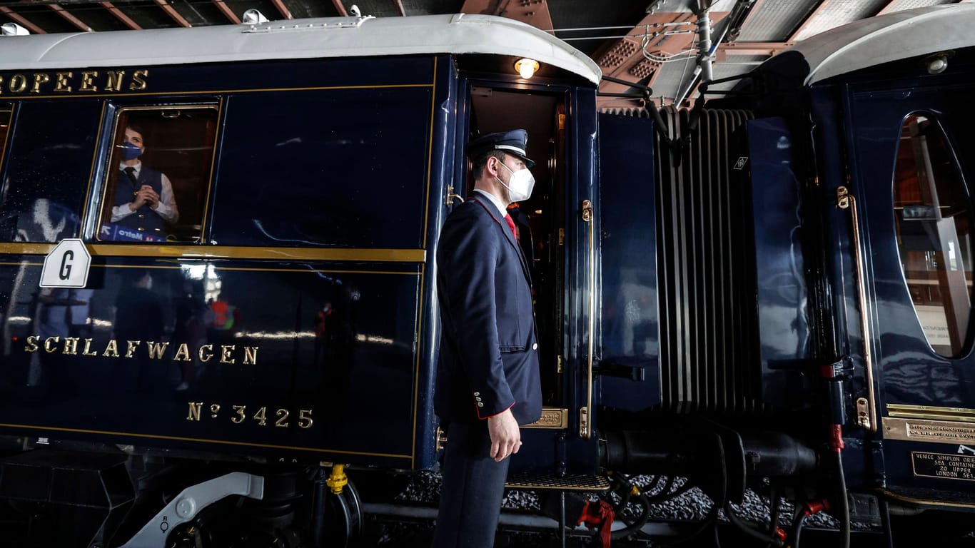 Der Venice Simplon-Orient-Express (Symbolbild): Der Luxuszug hielt am Dienstag überraschend in Köln.