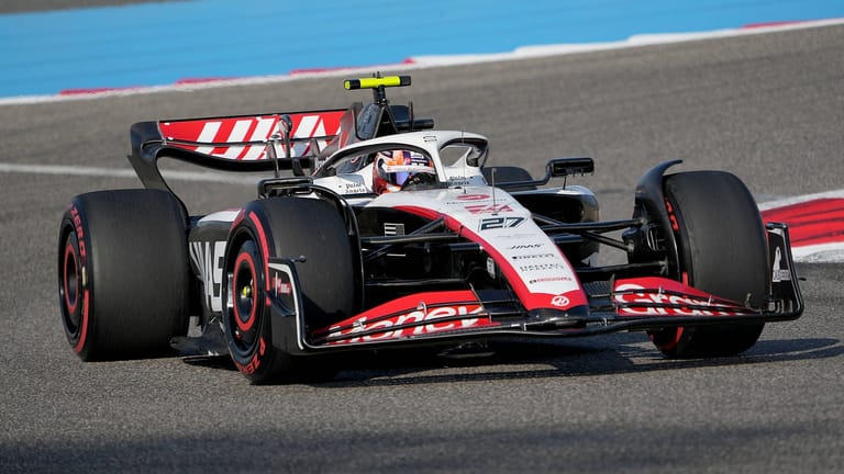 Nico Hülkenberg auf der Strecke in Bahrain: Der Deutsche fährt 2023 für Haas.