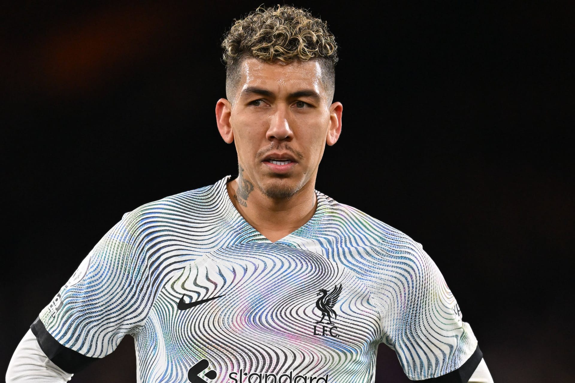 Kommende Saison in einem anderen Trikot: Roberto Firmino legt die Spielkleidung des FC Liverpool ab.