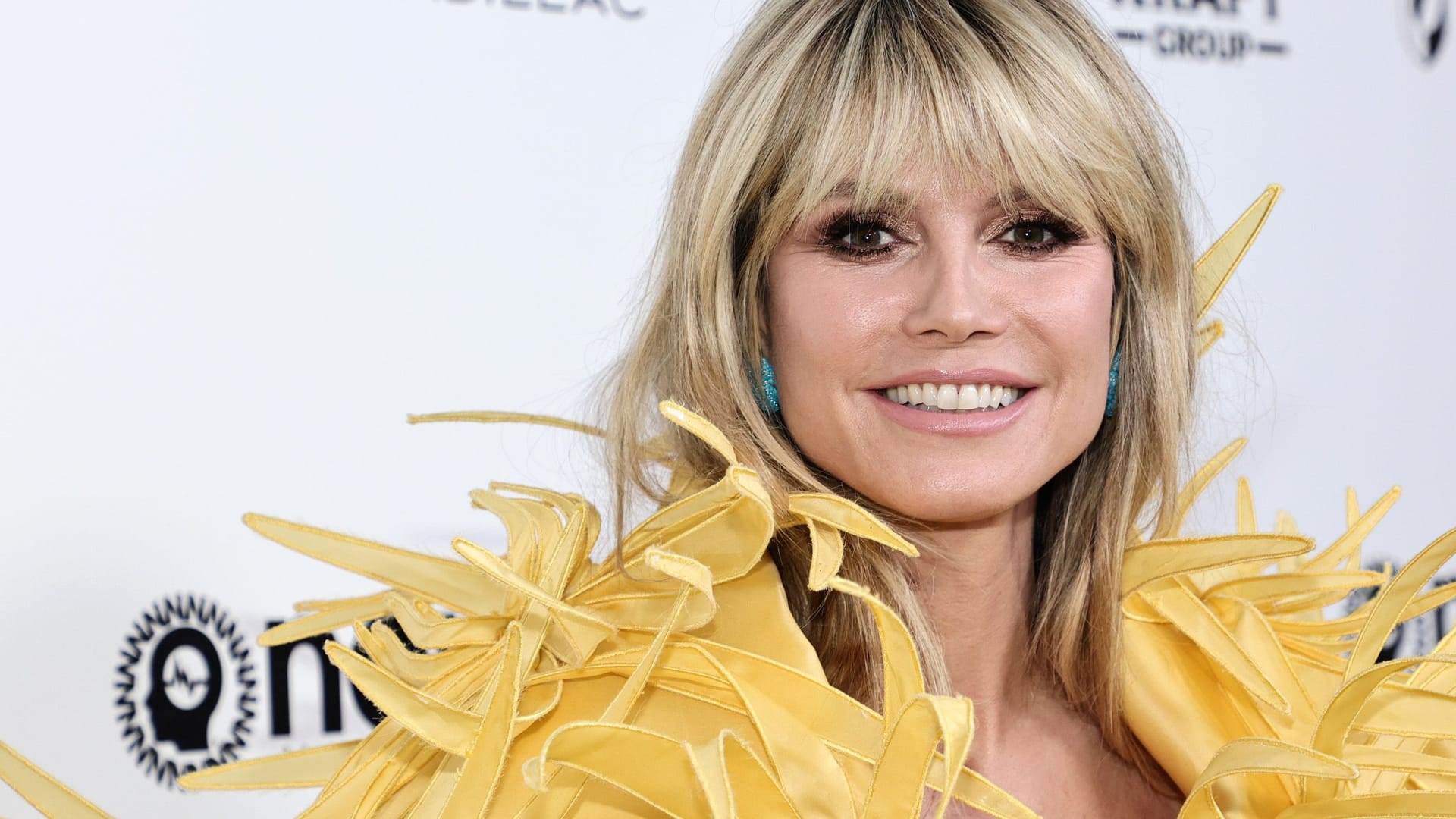 Heidi Klum: Sie überraschte in einem skurrilen Outfit.