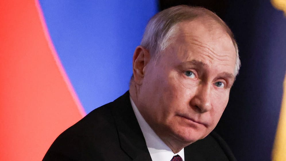 Wladimir Putin: Ein Kritiker des russischen Präsidenten ist am Sonntag im Fluss ertrunken.