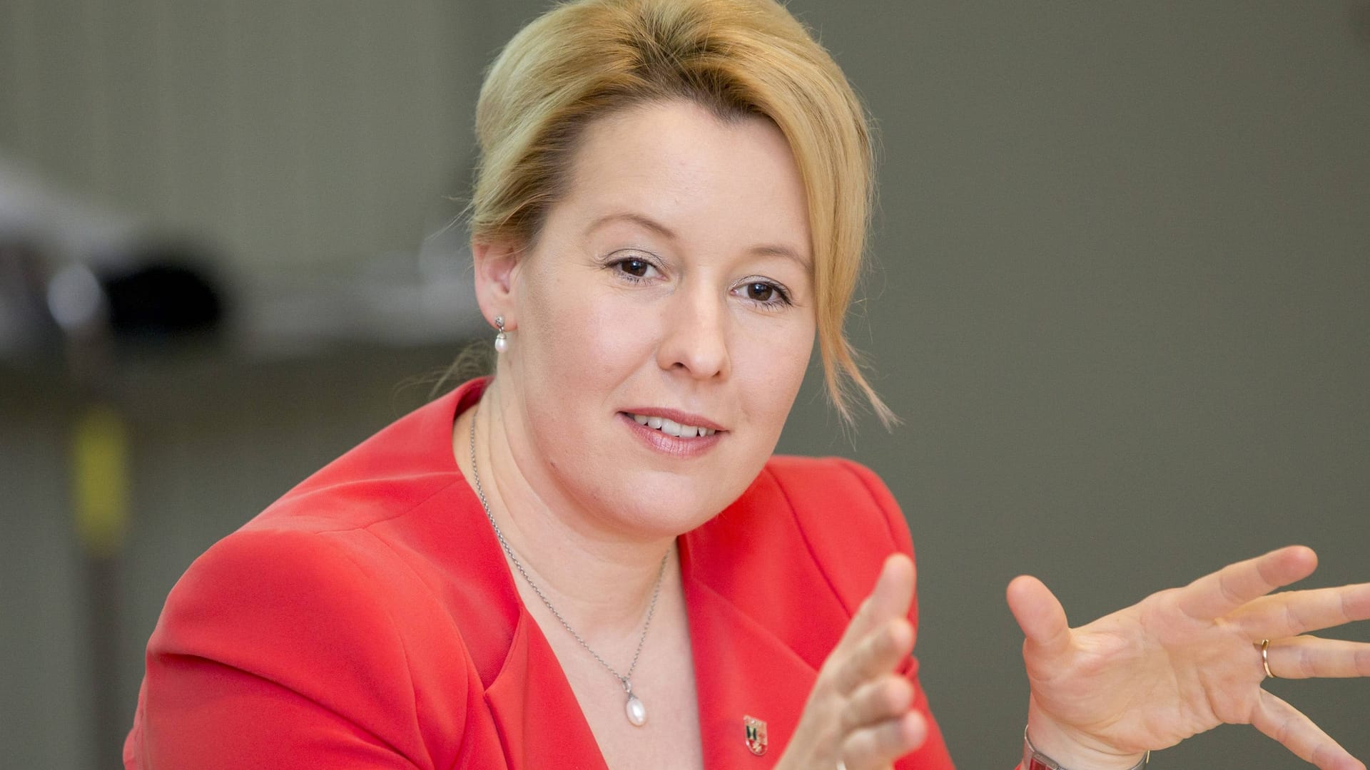 Franziska Giffey (Archivbild): Ihre Jugendorganisation stellt sich gegen eine mögliche Große Koalition. Franziska Giffey (Archivbild): Ihre Jugendorganisation stellt sich gegen eine mögliche Große Koalition.