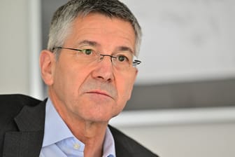 Herbert Hainer: Wenige Tage vor der Entlassung Nagelsmanns hatte sich der Bayern-Präsident noch hinter den Trainer gestellt.