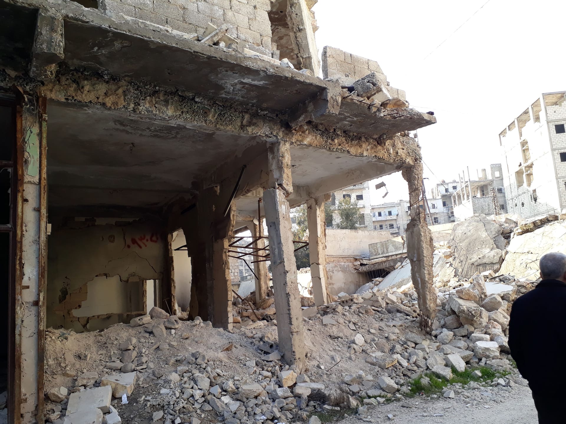 Zerstörte Häuser in Aleppo: Der Wiederaufbau wird Jahre dauern.