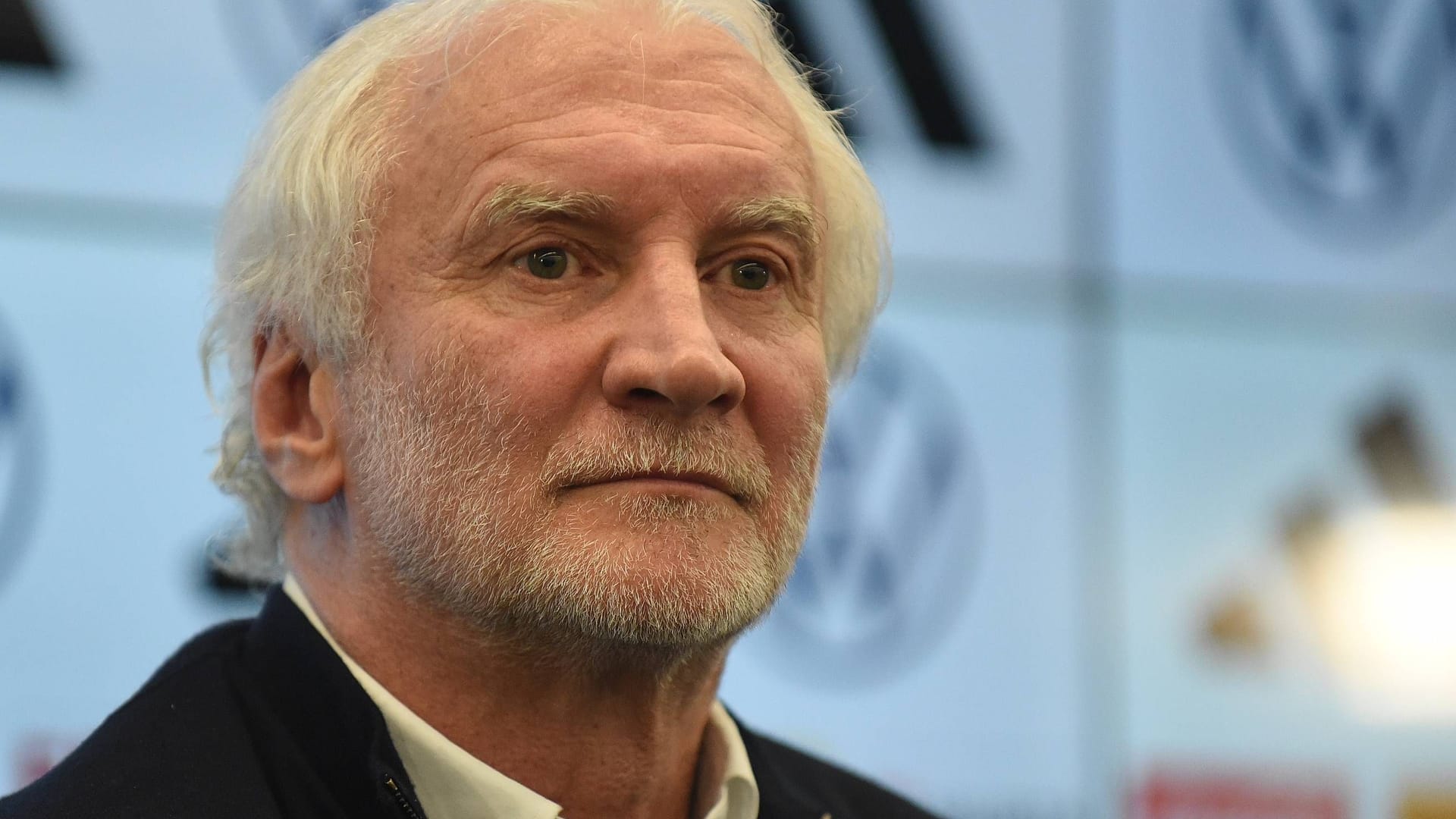 Rudi Völler: Der neue Sportdirektor ist beim DFB sofort präsent. Rudi Völler: Der neue Sportdirektor ist beim DFB sofort präsent.