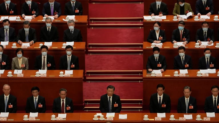 Xi Jinping bei einer Sitzung des Volkskongresses: Chinas Staatschef spricht von "Eindämmung, Einkreisung und Unterdrückung" durch den Westen.