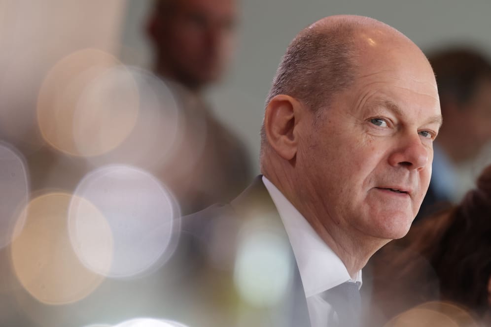 Bundeskanzler Olaf Scholz: Die Grünen kritisieren den SPD-Mann heftig.