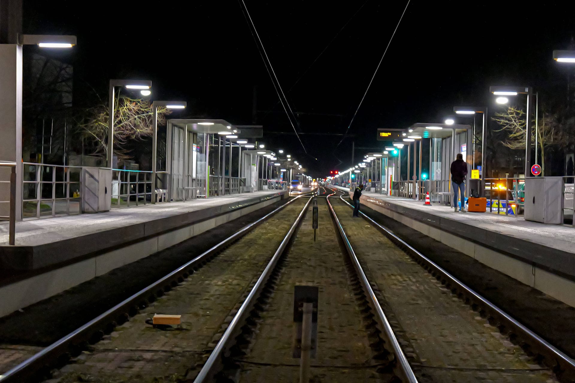 Stadtbahnhaltestelle Fiedlerstraße in Hannover-Döhren: Hier wurde ein 34-Jähriger durch einen Schuss tödlich verletzt.