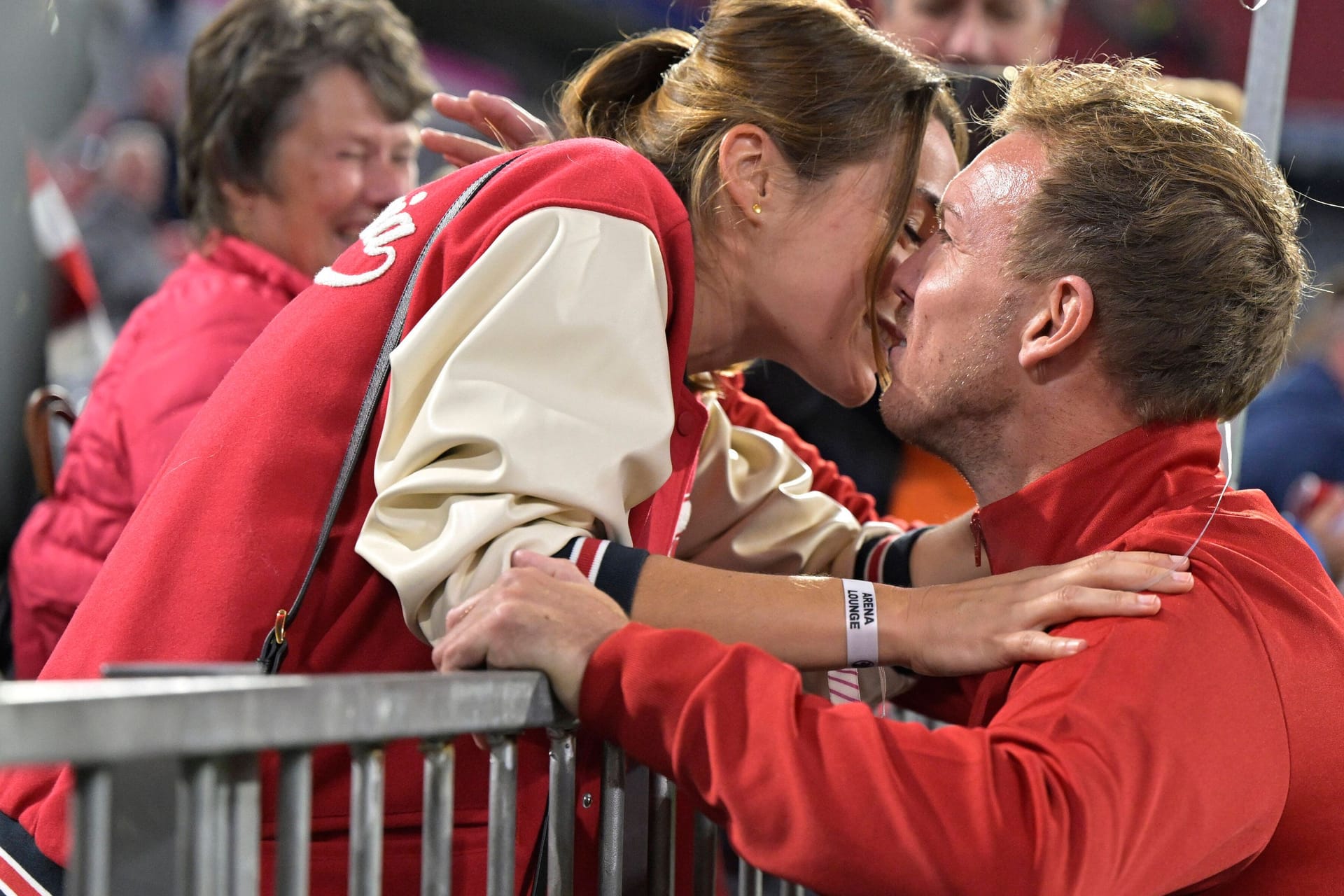 Lena Wurzenberger und Julian Nagelsmann: Hier zeigte sich das Paar im Oktober 2022 im Münchner Stadion.