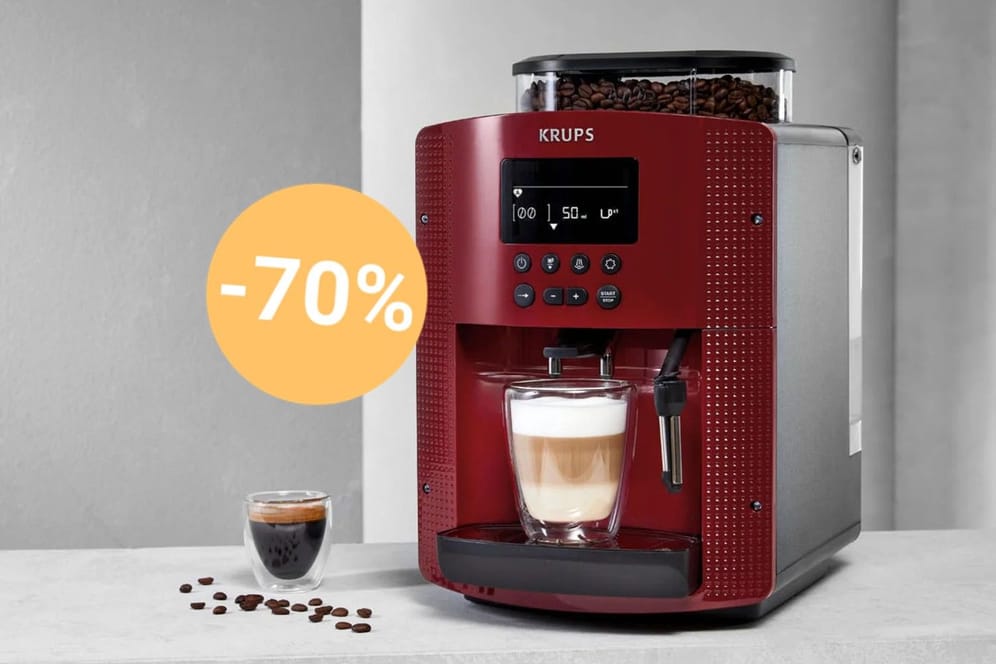 Der Kaffeevollautomat von Krups war noch nie günstiger als heute bei Lidl (Symbolbild der Maschine in Rot).