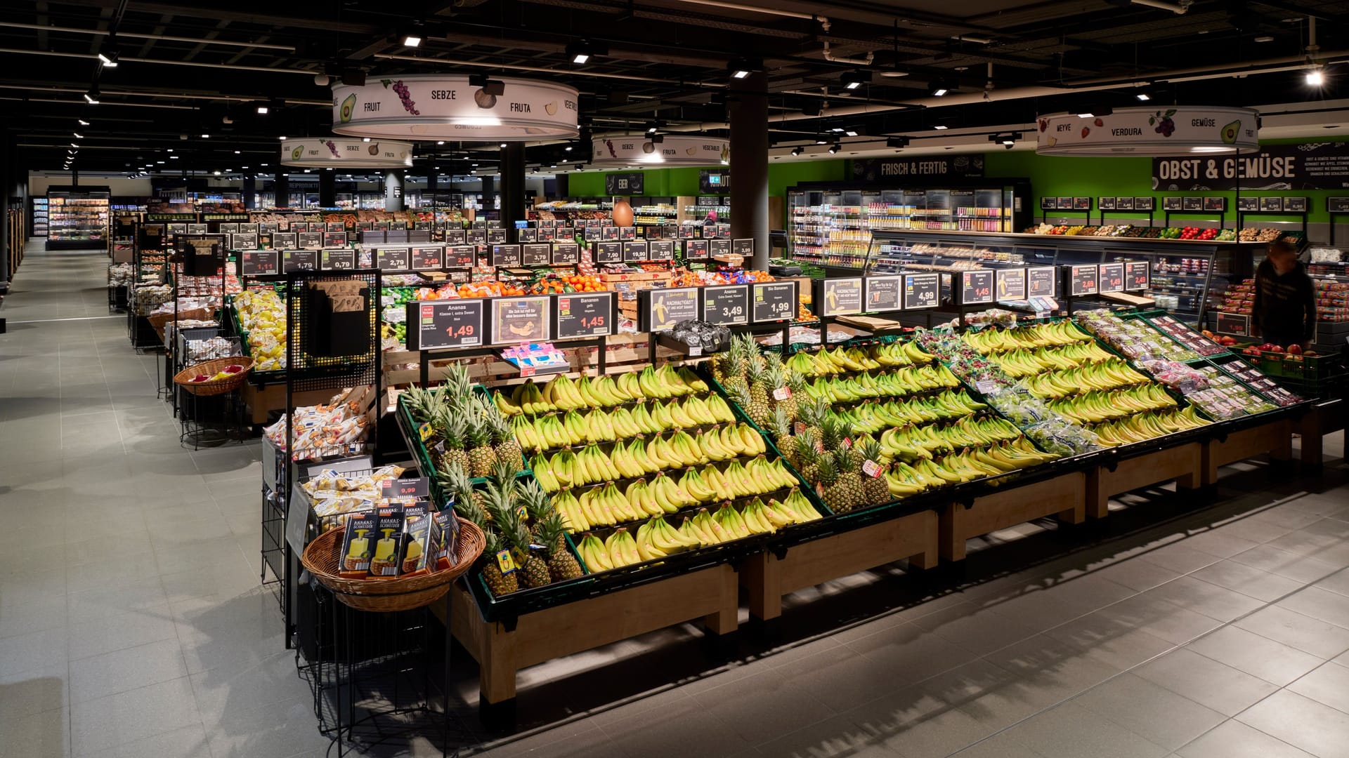 Edeka an der Davenstedter Straße: Das Raumambiente berücksichtigt nach Unternehmensangaben ein Nachhaltigkeits- und Umweltkonzept.