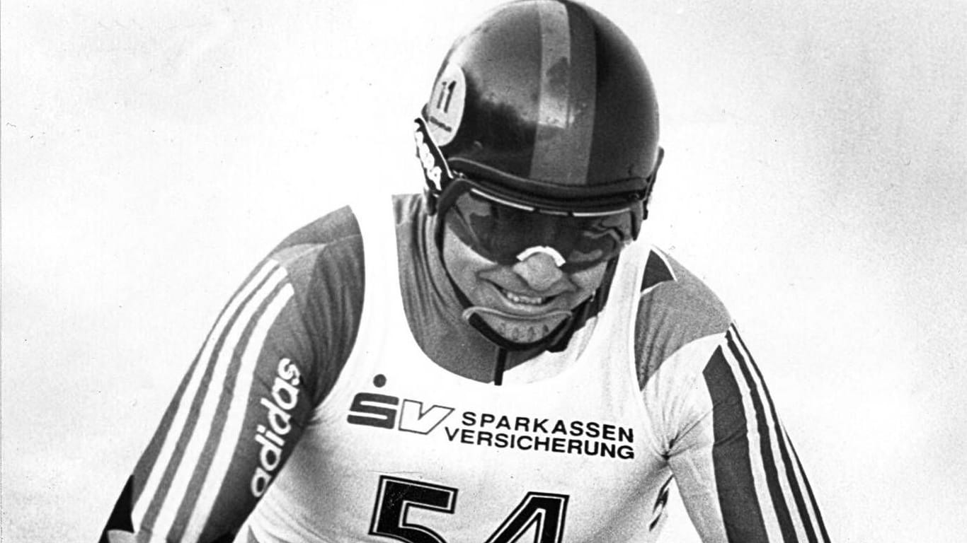 Klaus-Michael Bonsack (hier bei einem Rennen 1998): Der Thüringer stürzte sich auch nach seiner aktiven Karriere gerne den Eiskanal hinunter.