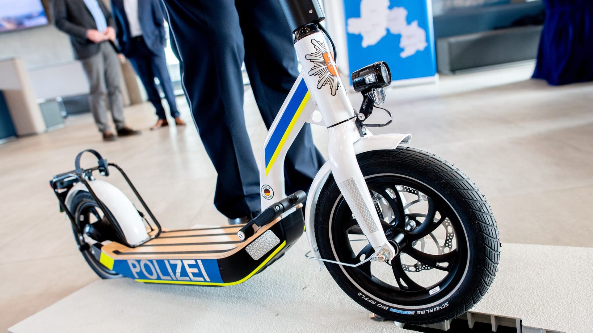 E-Scooter der Polizei auf Norderney (Archivfoto): Vor knapp einem Jahr wurden die Flitzer auf der Insel eingeführt.