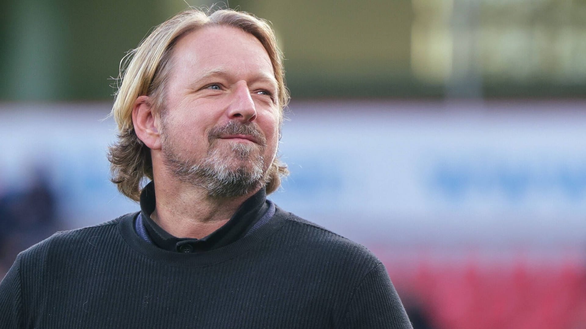 Sven Mislintat: Der 50-Jährige ist aktuell ohne Klub.