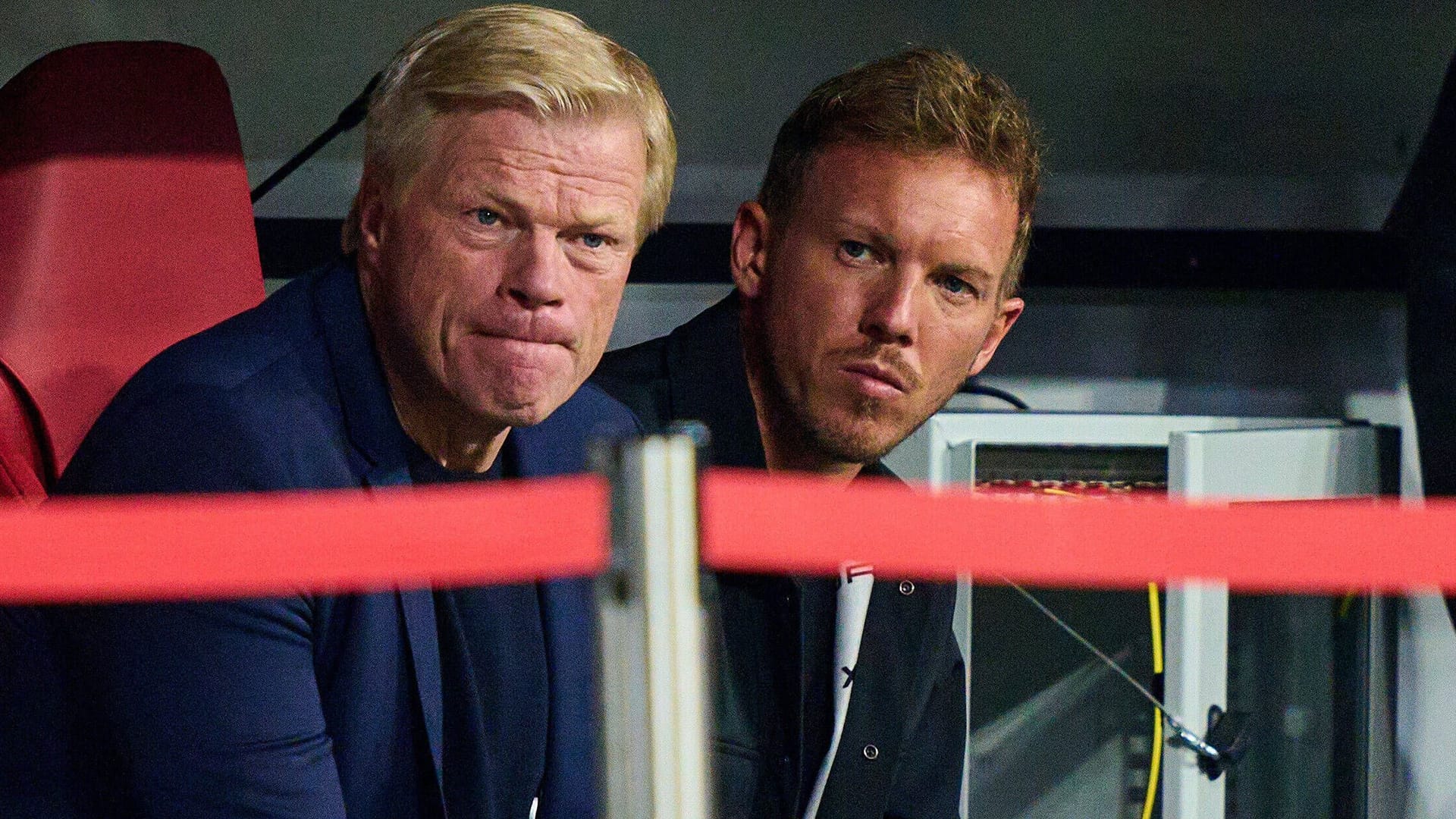 Oliver Kahn (l.) neben Julian Nagelsmann: Arbeiten die beiden bald nicht mehr zusammen?