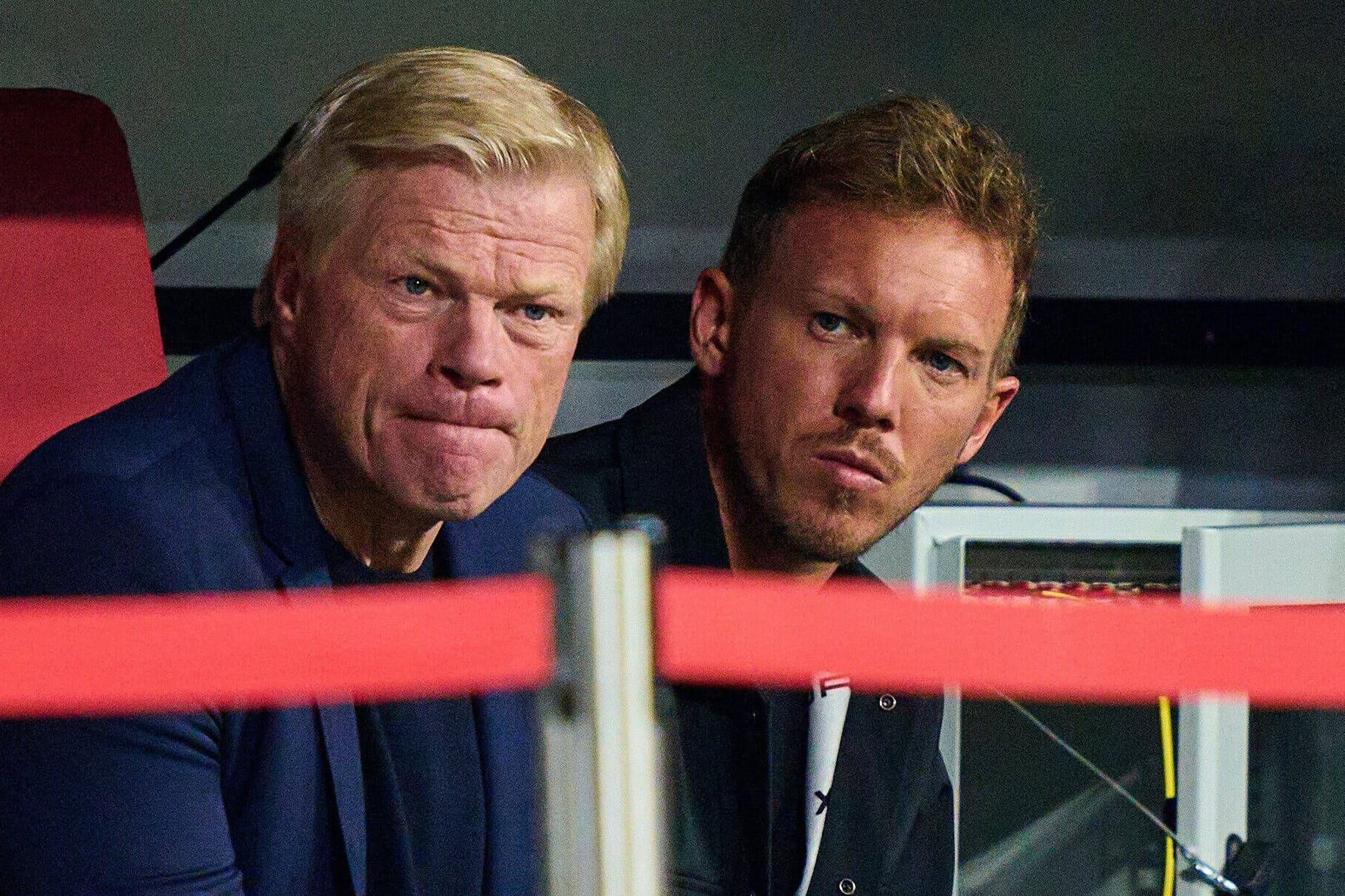 Oliver Kahn (l.) neben Julian Nagelsmann: Arbeiten die beiden bald nicht mehr zusammen?