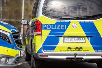 Polizeiwagen: Die Polizei ist vor Ort.