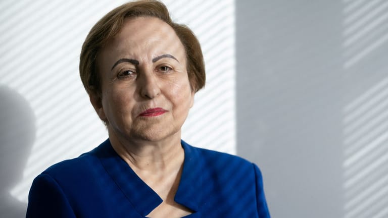 Shirin Ebadi, iranische Friedensnobelpreisträgerin und Menschenrechtsanwältin: "Ich nenne konkret Shirin Ebadi, weil sie sehr integer ist und ich sie sehr schätze."