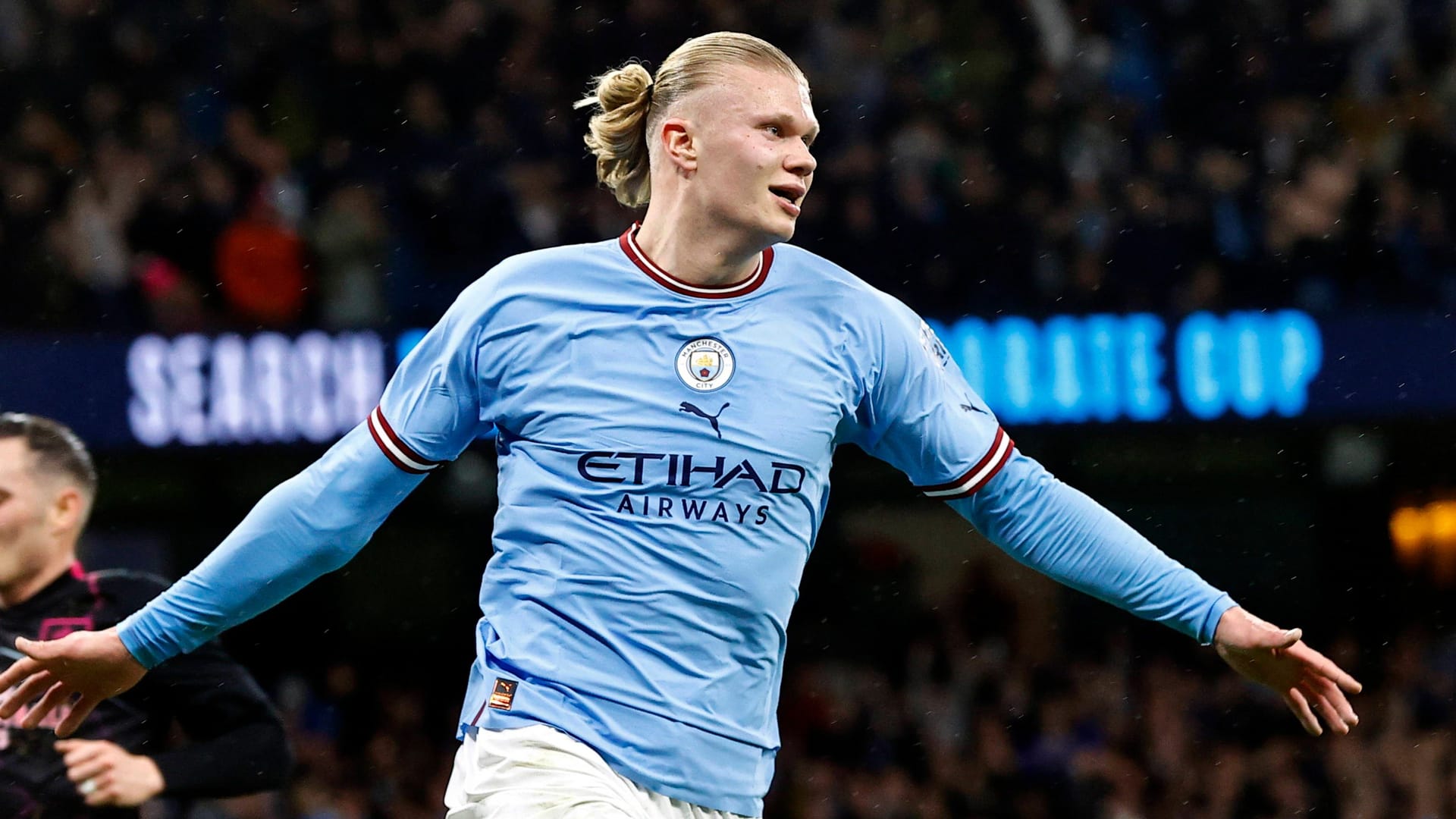 Erling Haaland beim Torjubel: Im FA Cup traf er erneut dreifach.