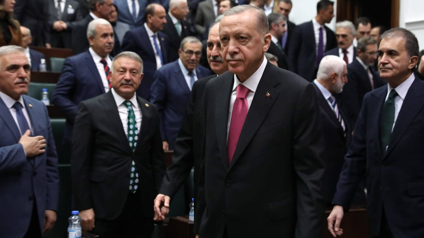 Recep Tayyip Erdoğan steht nach dem Erdbeben im Südosten der Türkei in der Kritik.