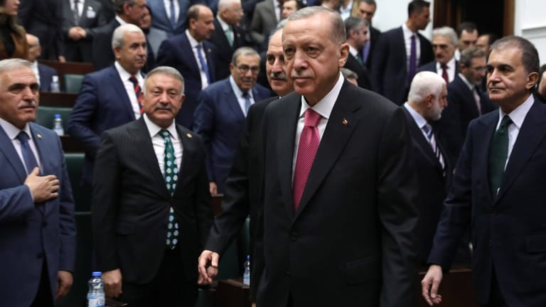 Recep Tayyip Erdoğan steht nach dem Erdbeben im Südosten der Türkei in der Kritik.