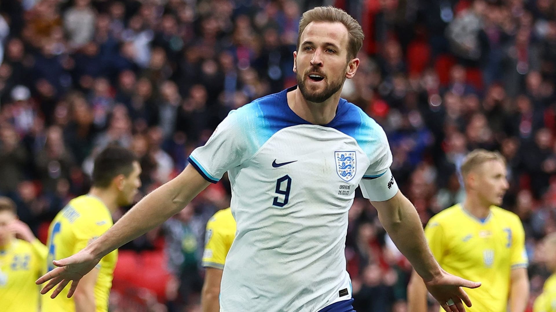 Harry Kane jubelt: Er brachte England in Führung.