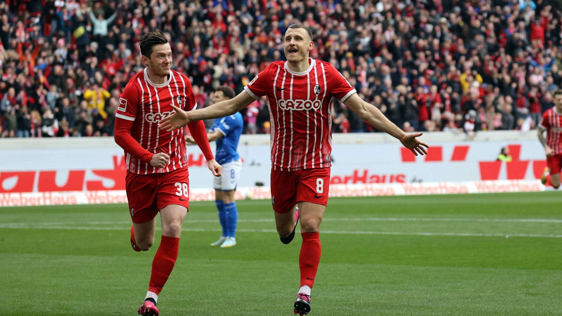 Michael Gregoritsch und Maximilian Eggestein (r.): Letzterer traf zum 1:0.